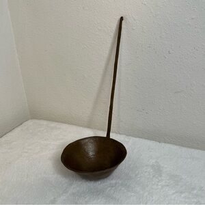 Vintage Antique Copper Scoop Ladle with Handle Decor